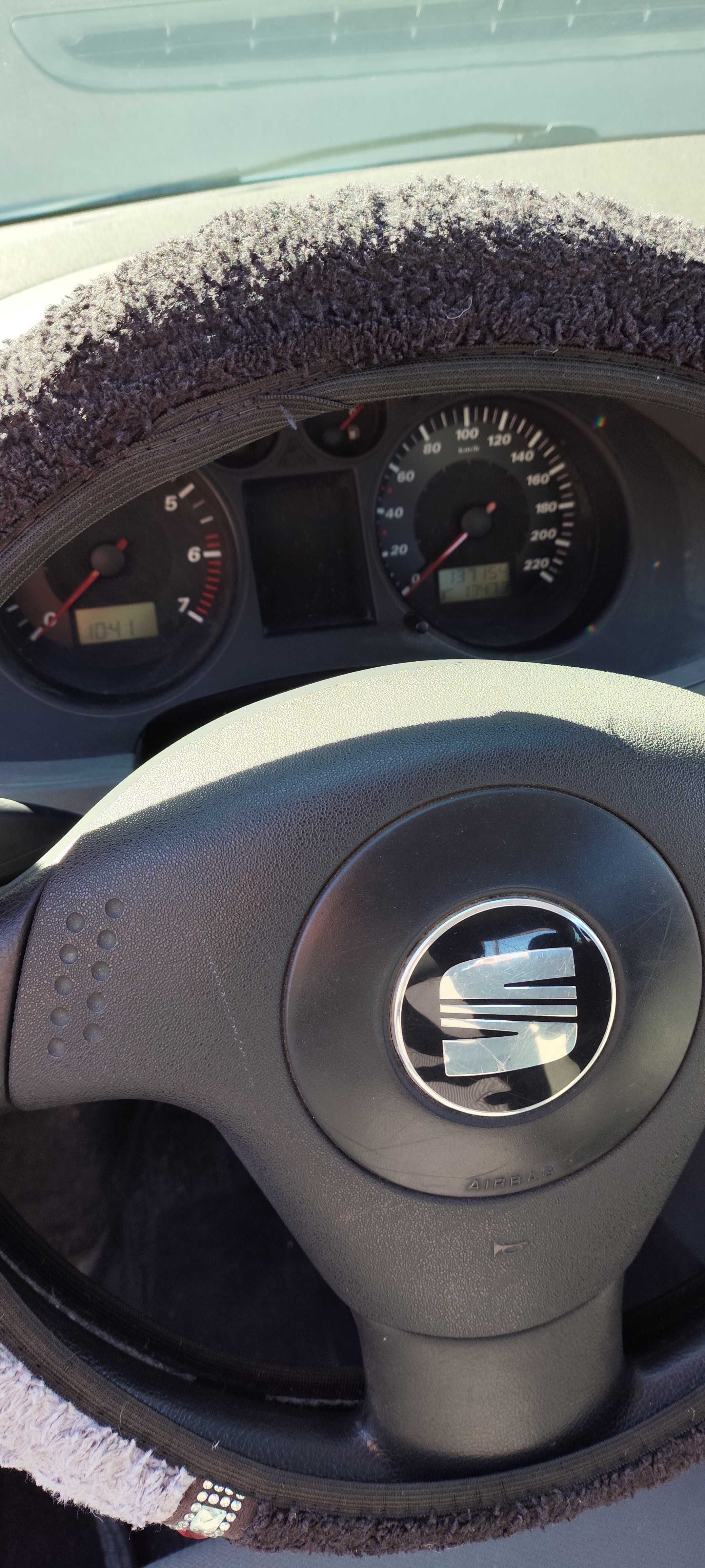 Продавам Seat ibiza III