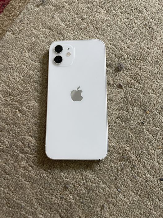 Iphone 12 128 акб 85%