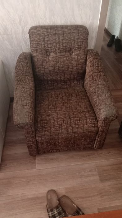 Отдам мебель даром! Забирайте самовывозом район у вокзала