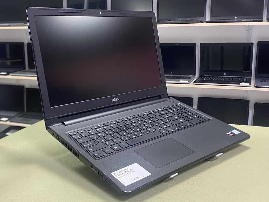 Dell Core i3-6006U / 4GB /SSD128GB/Radeon R5 M330 в отличном состояние