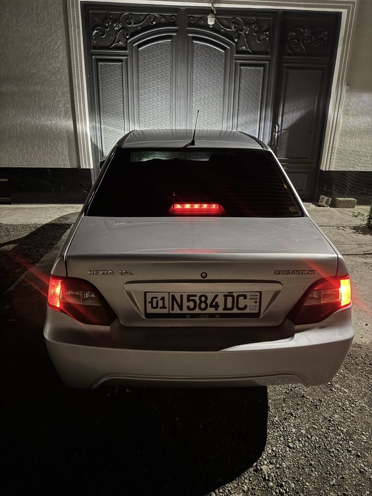 Nexia 2 dons 1.6