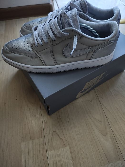 Air jordan 1 retro low og..45.5