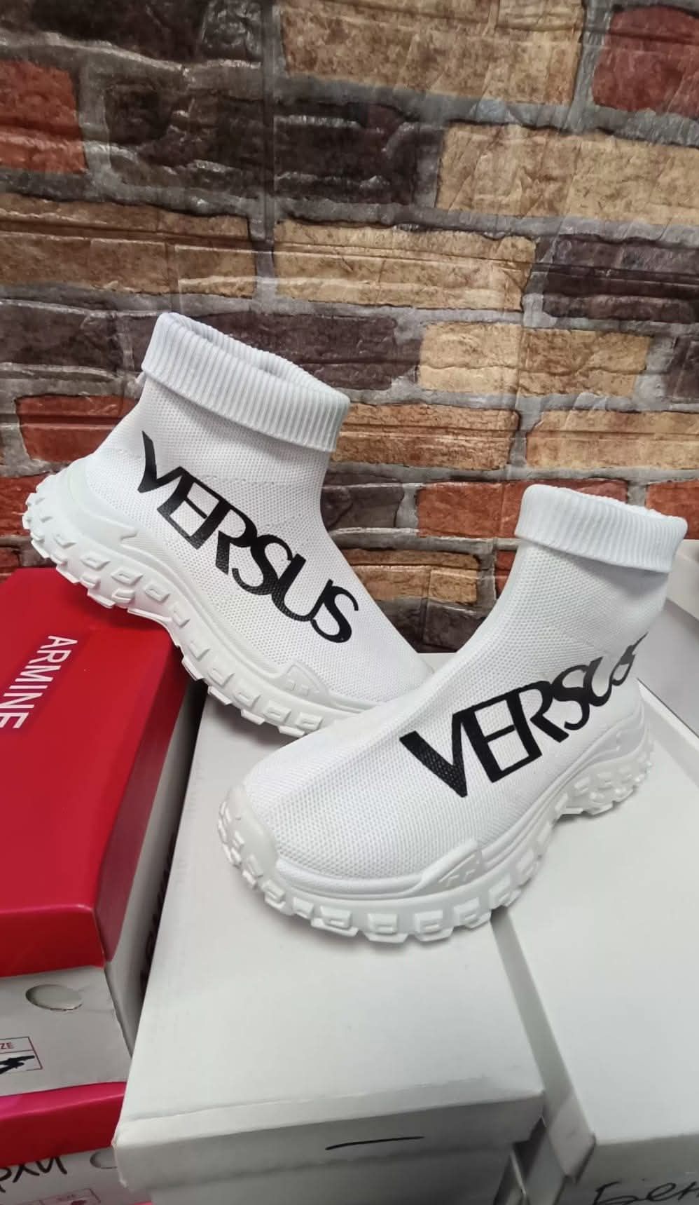 ХИТ.Дишащи спортни обувки Versi.