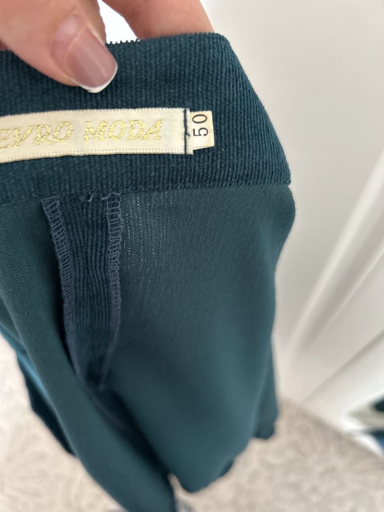 Продам костюм