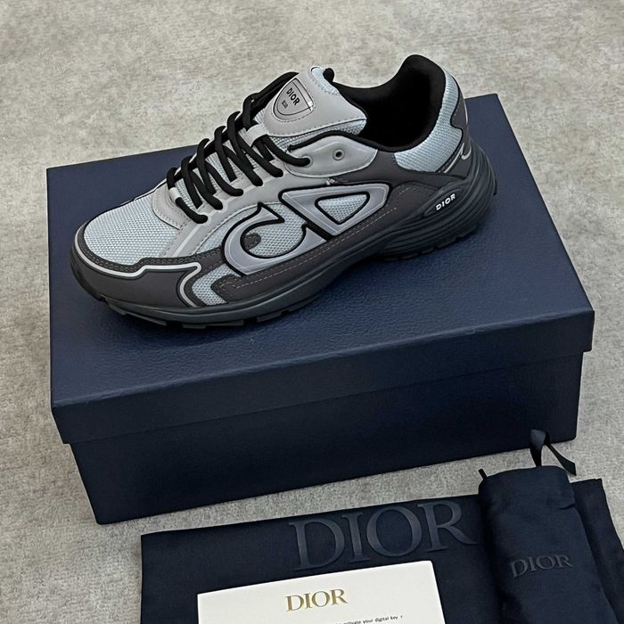 Dior B30 – чисто нови, 30 цвята, размери 38–47