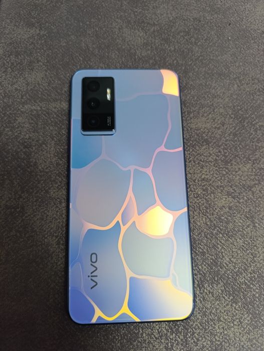 Телефон Vivo v23e новый телефон но тама пароль