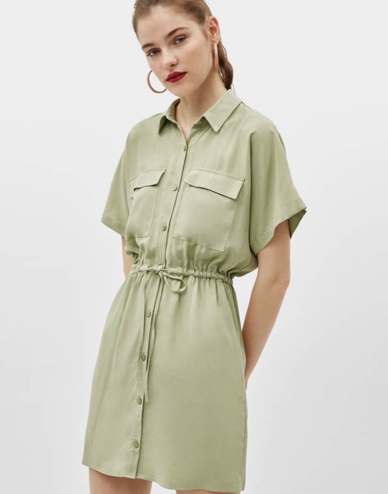 Camasa Rochie Bershka verde kaki nasturi elastic talie scurta