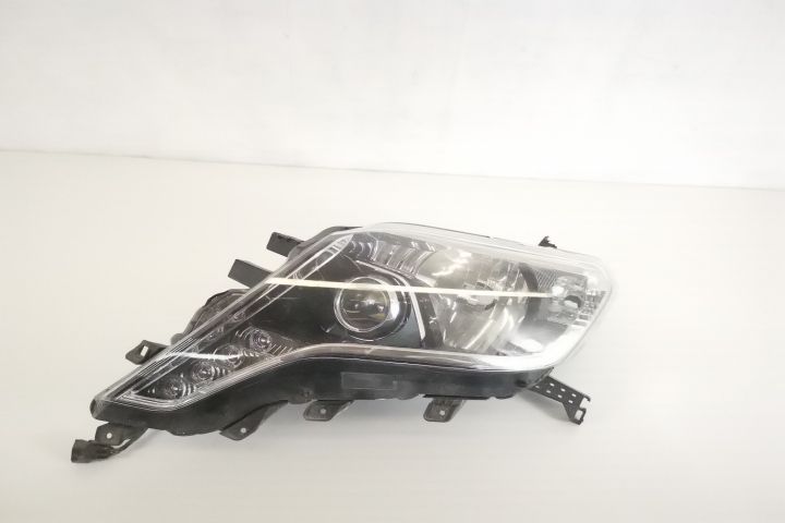 Ляв фар оригинален халогенен и LED Toyota Land Cruiser / Тойота Ланд К