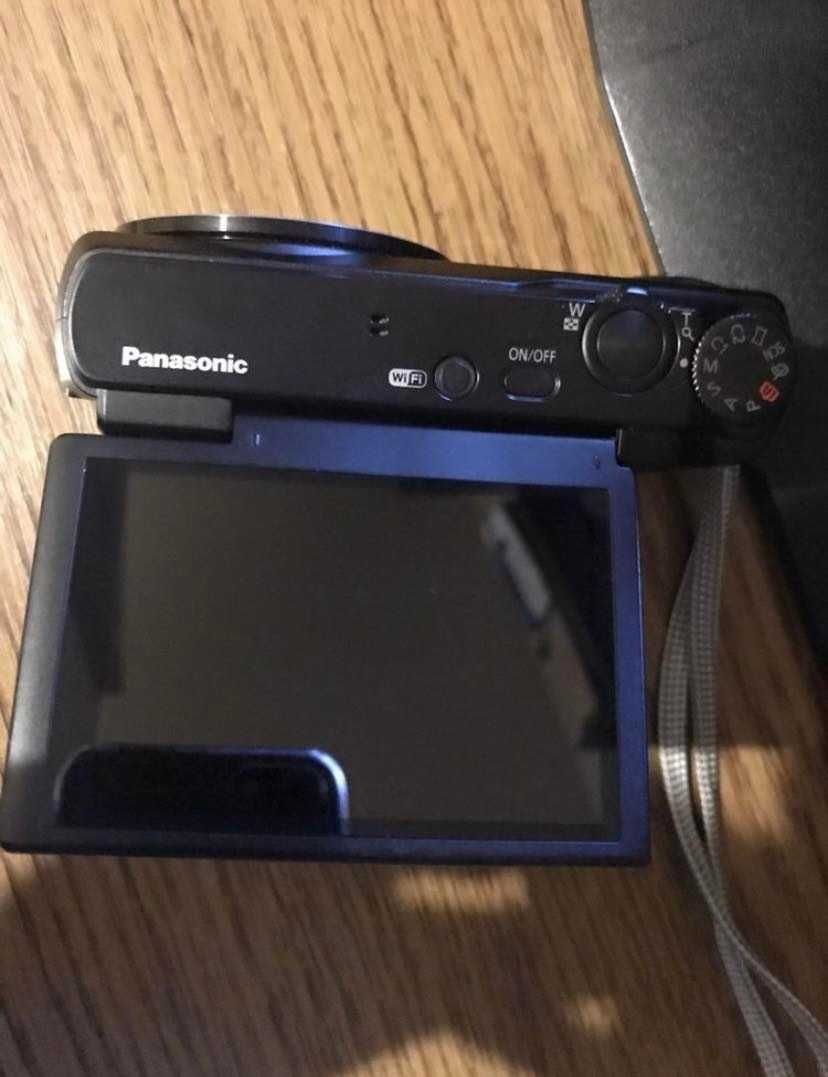 Panasonic Lumix DMC-TZ55 Aparat foto Ecran Rotativ Selfie