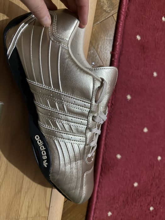 Adidasi Adiracer mar 42 si 2/3 purtati o sg data