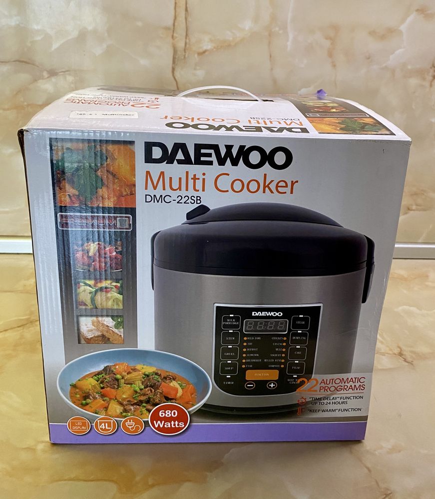 Мултикукър Daewoo 680W