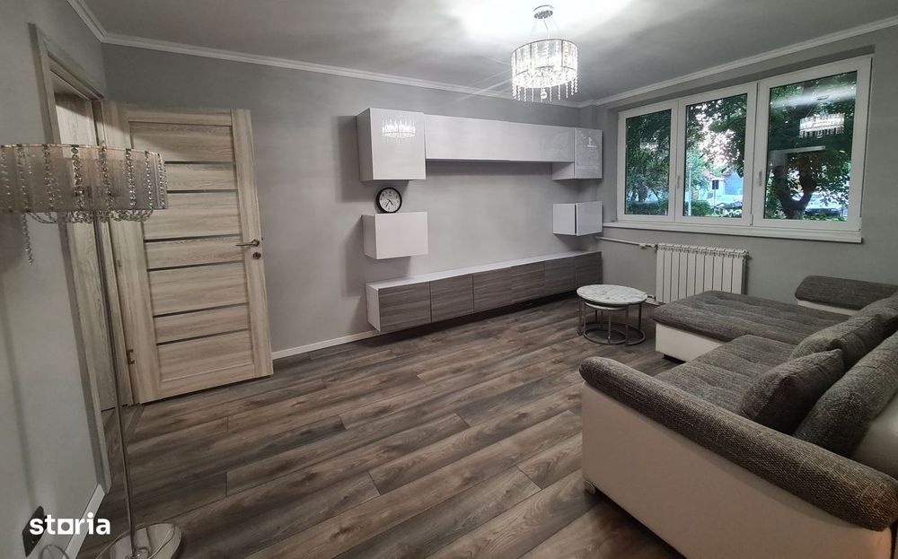Apartament cu 3 camere la parter, renovat - strada Transilvaniei