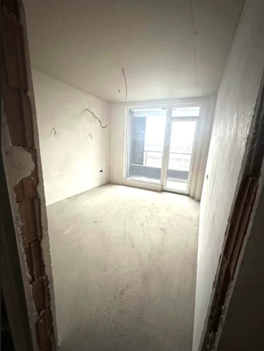 Продава се Двустаен апартамент в Бургас, Изгрев - 61 кв.м за 1960 €/кв.м - Снимка #3