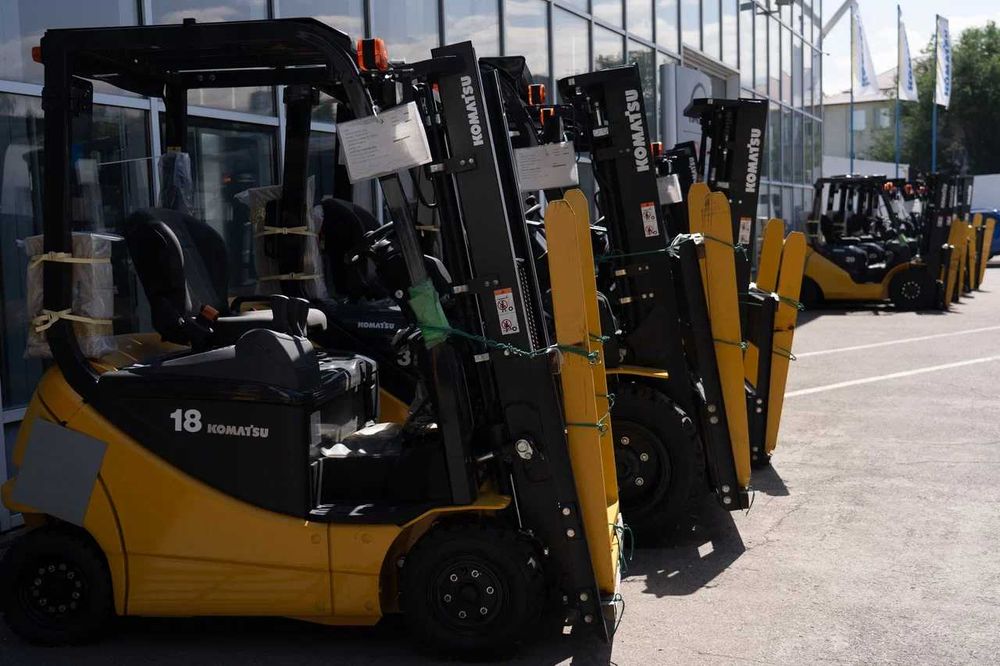 Аренда вилочных погрузчиков Komatsu