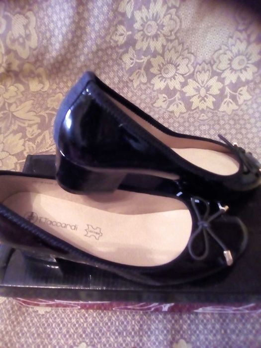 Продам туфли фирмы ,,Кari"