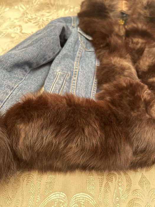 Geaca 2 in 1 de blug captusita, cu blana naturala de vulpe detasabila