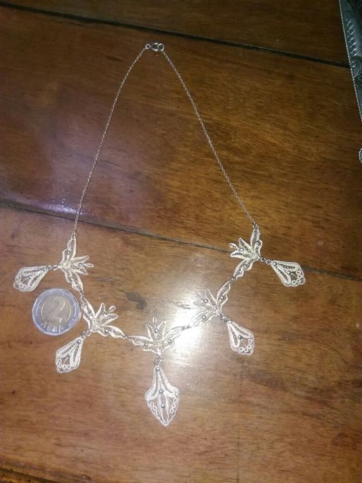 Продавам Шотландска сребърна филигранна антикварна огърлица