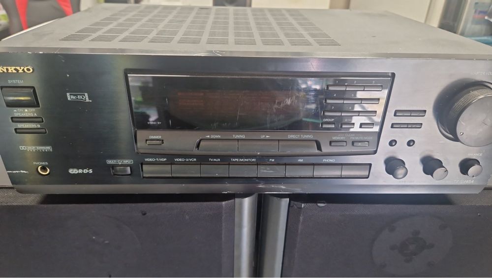 Токолона sharp и усилватвл onkyo
