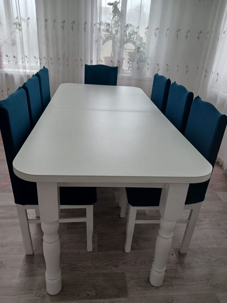Продам стол со стульями