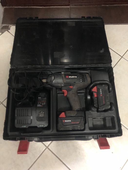 Pistol impact desfacut roti Wurth la set cu 2 acumulatori