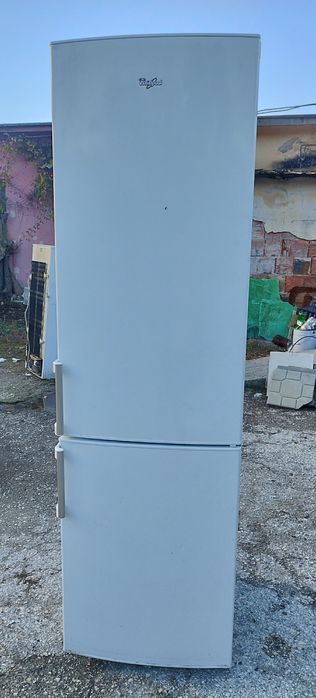 Хладилник с фризер Whirlpool