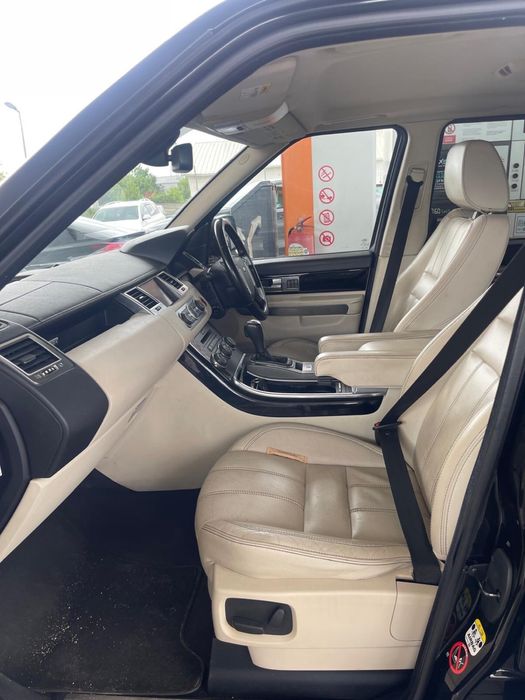 Vand sau Dezmembrez Range Rover Sport 2011 3.0 306Dt euro 5