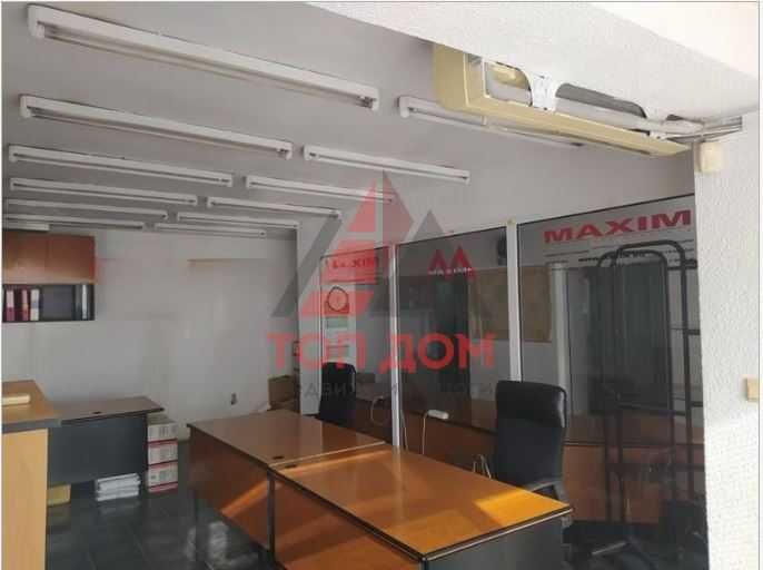Дава се под наем Магазин в Варна, Център - 120 кв.м за 918 € - Снимка #2
