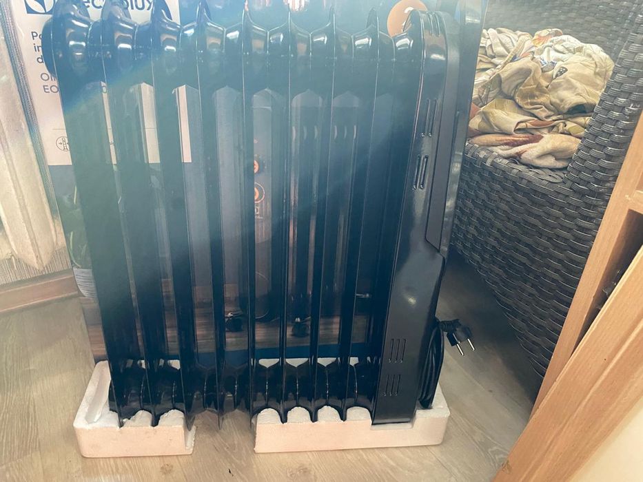 Обогреватель ,Oil- radiator EOH/M-4209