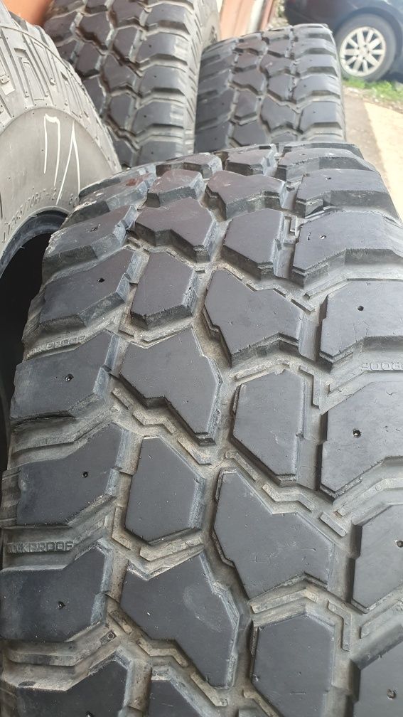 Шины Nokian 265 70 r17 MT LT