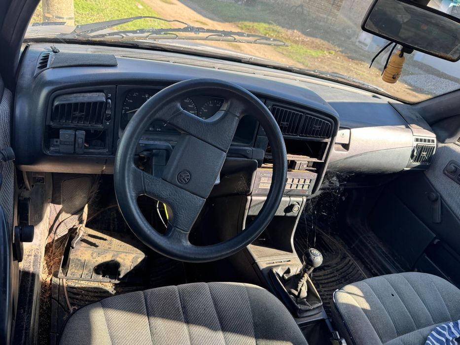 Volkswagen Passat na casti