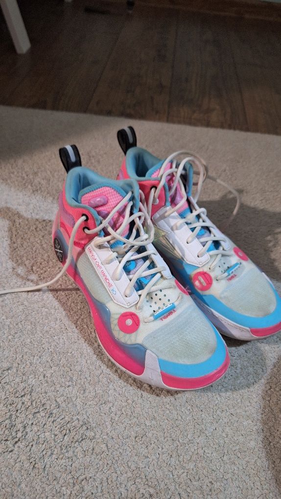 Adidași baschet Way of Wade 10