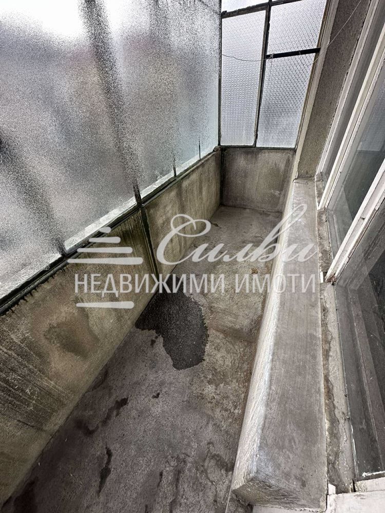 Продава се Четиристаен апартамент в Търговище, Център - 109 кв.м за 772 €/кв.м - Снимка #10