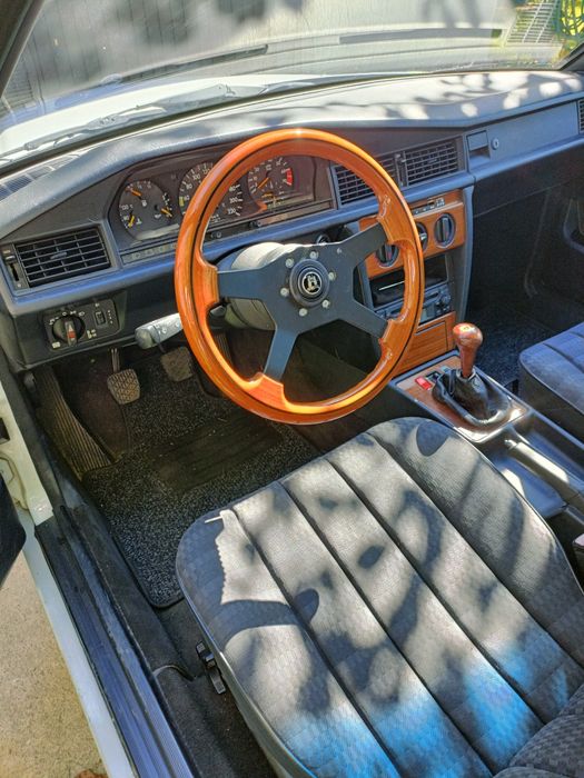 Mercedes Benz w201 190e 1992
