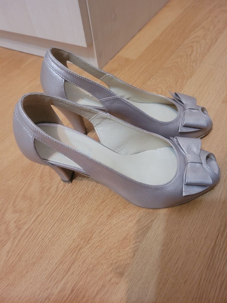 Pantofi eleganti piele măsură 36