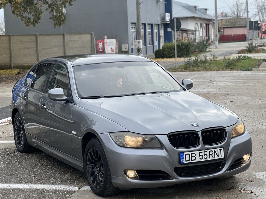 Vand bmw E90 Facelift 2.0 Diesel 177 CP An 2010 cutie Automata