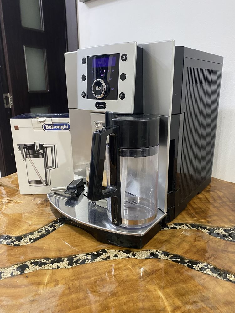 Expresor / espressor cafea delonghi perfecta