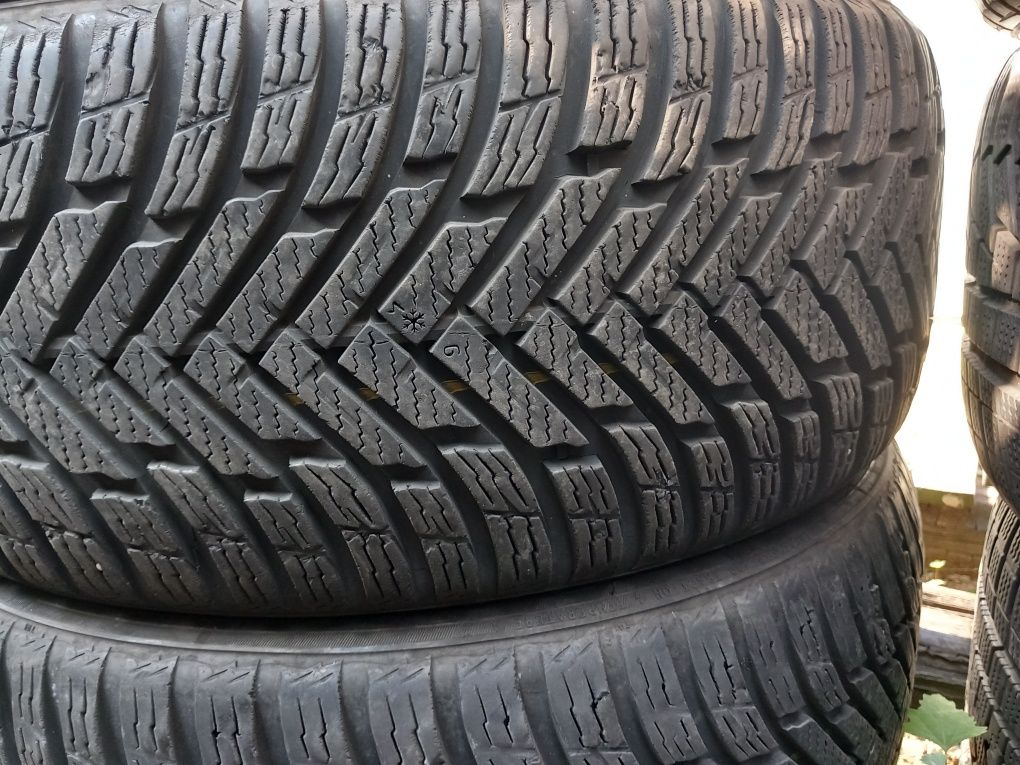 2 anvelope 225/45r18 marca Nokian dot 2018, preț  440 lei ambele