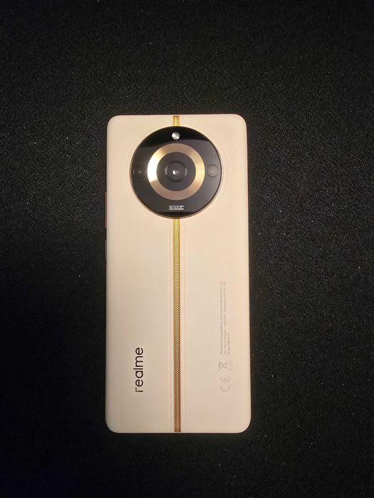 Realme 11 Pro Plus 5G, 12 GB RAM/512GB, 4 huse, garantie Feb 2026