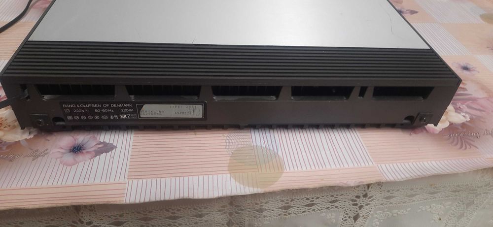 Bang & Olufsen Beomaster 5500.