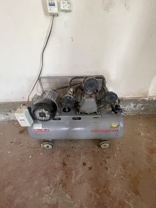 Kanfresor 3pazli 100litr yaxshi holatda kop ishlatilmagan