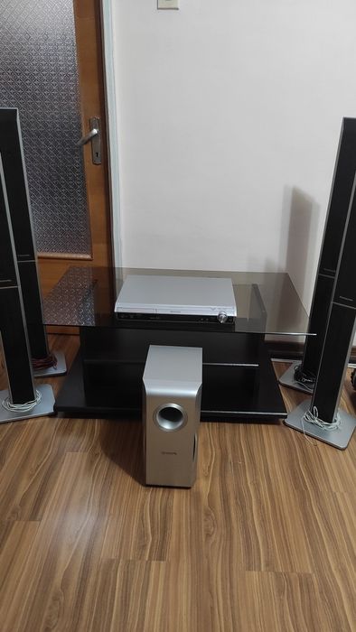 Vand sisteme audio Sony si Panasonic