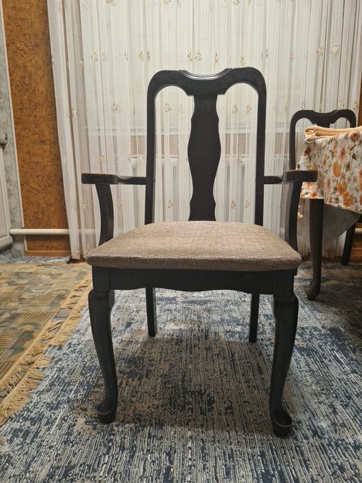 Срочно Продам стулья 5 штук