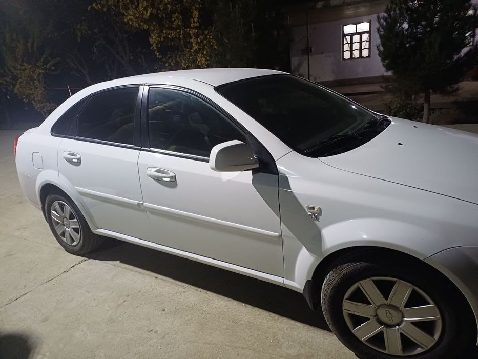 Gentra 2023 benzinda