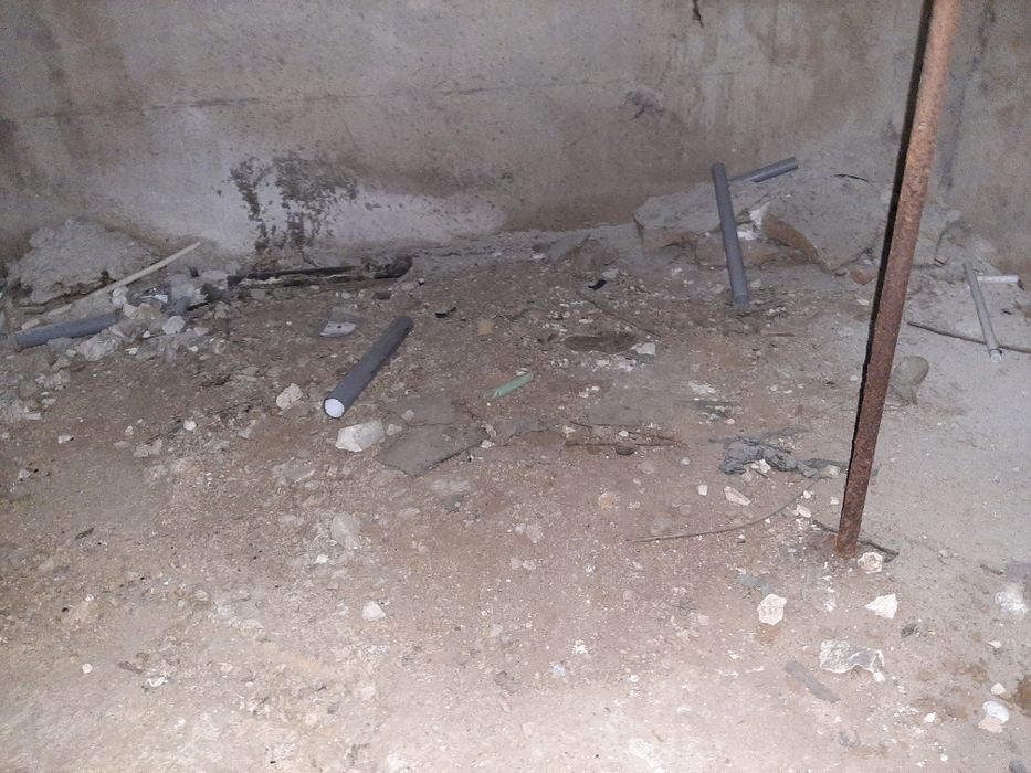 Curățenie subsoluri blocuri.