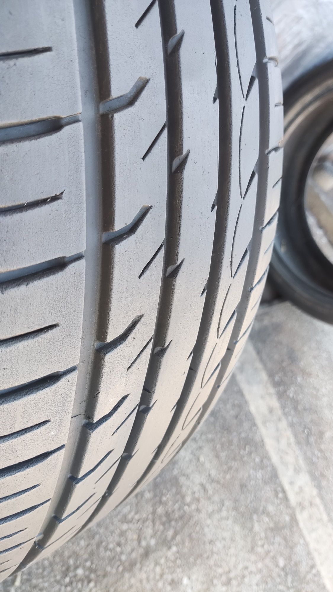 1бр. лятна гума 225/50/17 Roadhog
dot4320
7.6mm
Добро състояние на гум