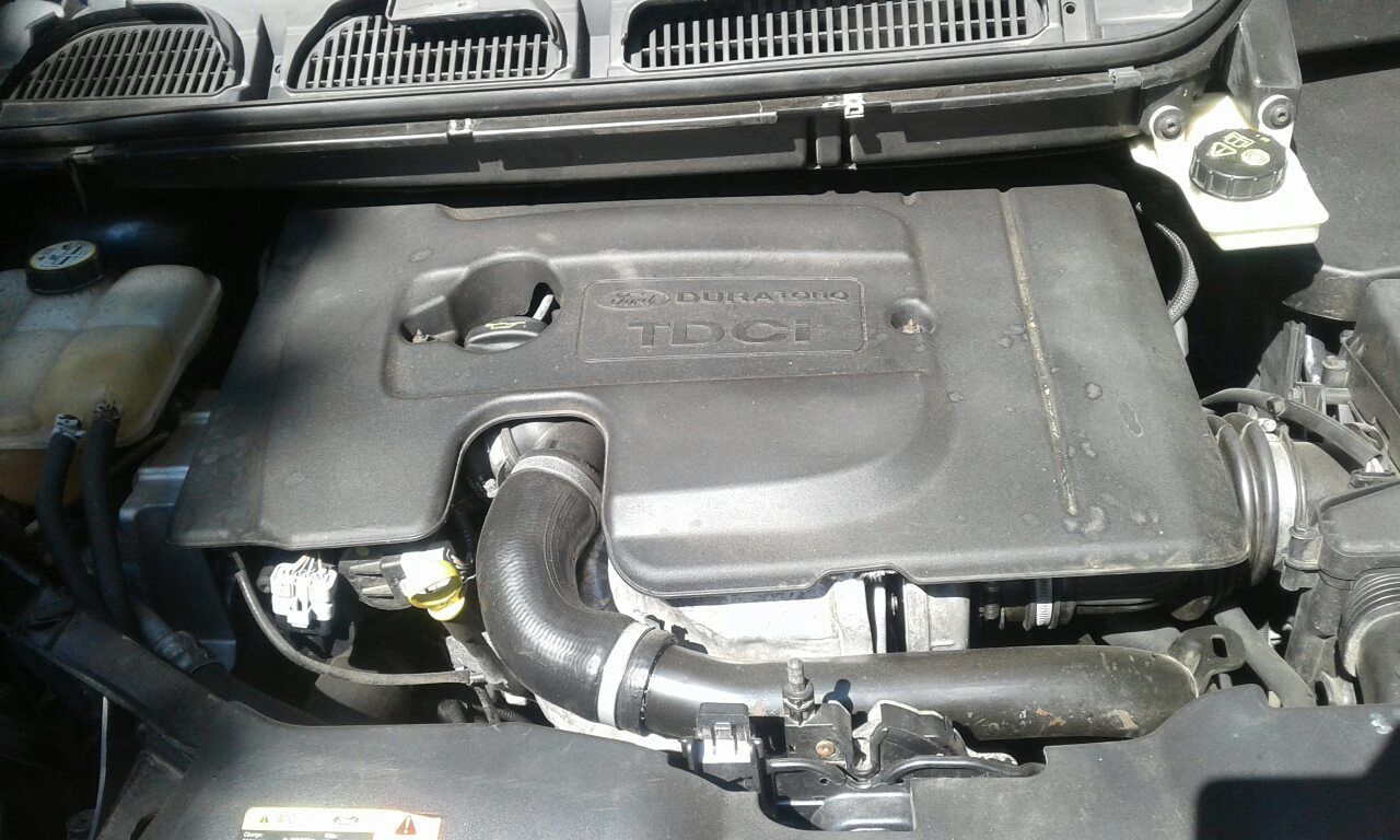 Продавам Ford C-max 1.6tdci