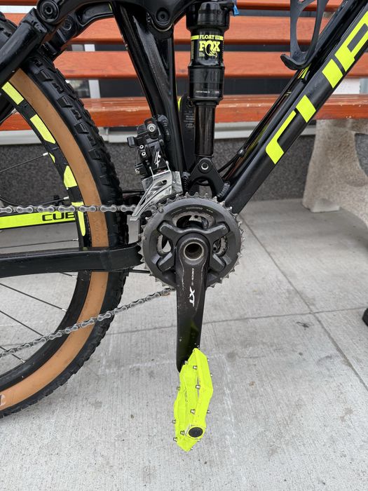 Планински велосипед Мекица Cube  за скачане. 27.5/L