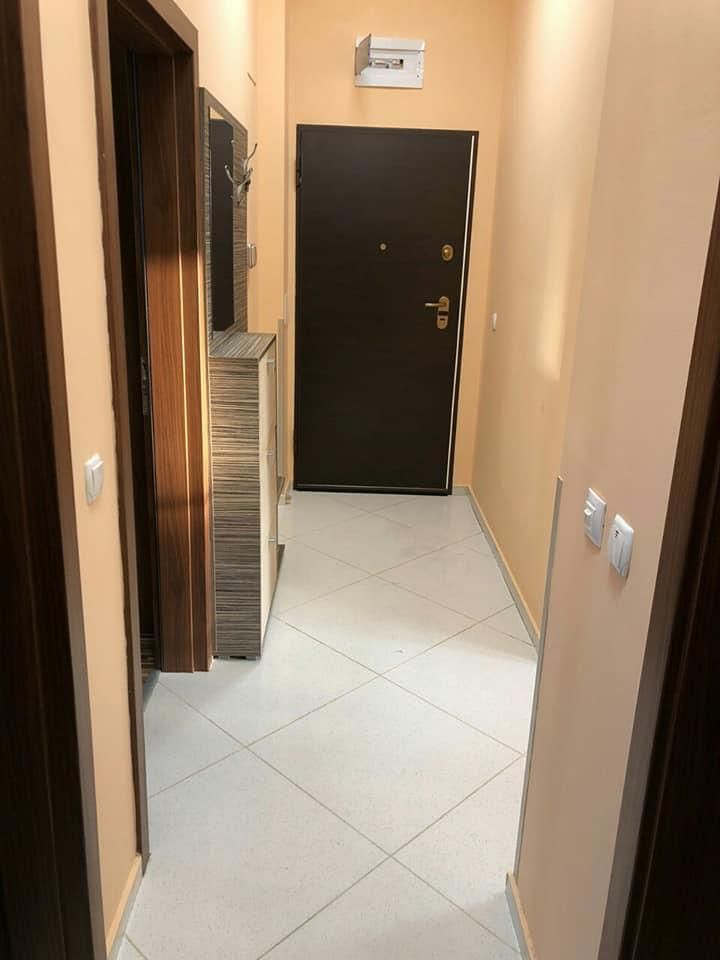 Дава се под наем Тристаен апартамент в Пловдив, Център - 105 кв.м за 500 € - Снимка #4