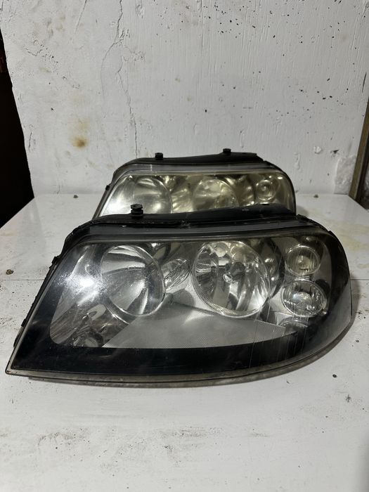 Передний фара на Volkswagen Sharan
