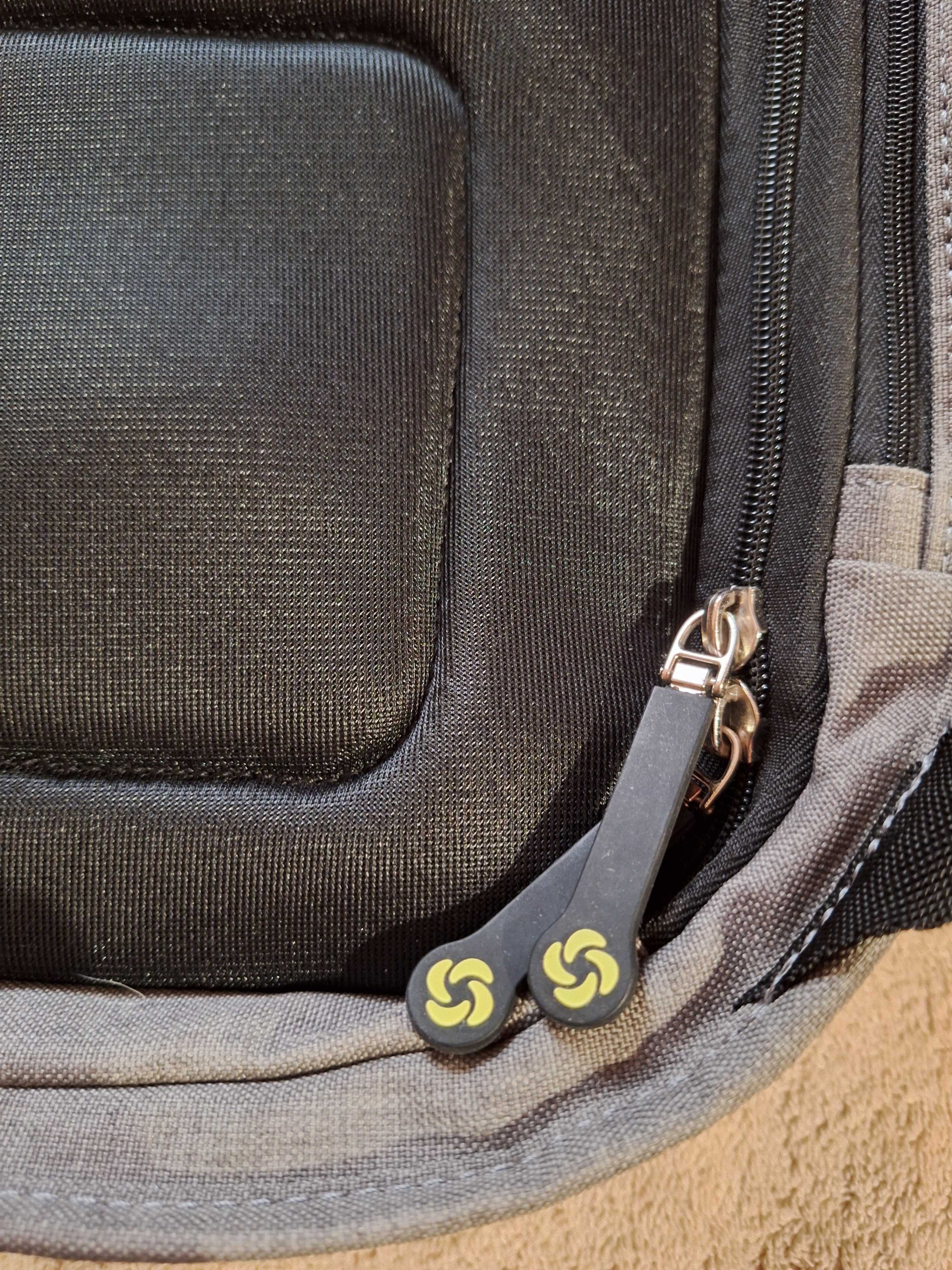 Раница Samsonite Securipak 2.0 със защита от кражби 15.6"